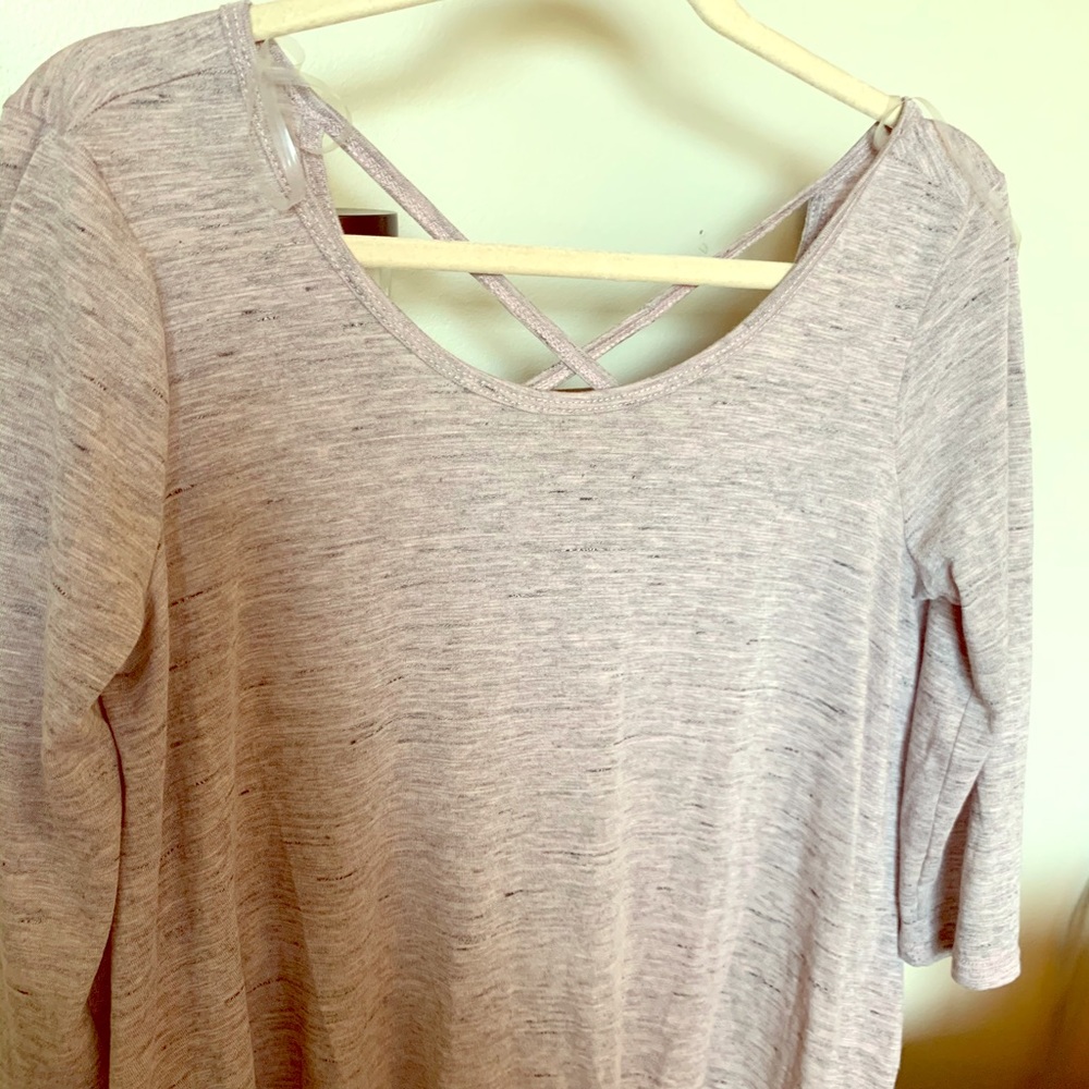 LUSH lightweight gray workout shirt